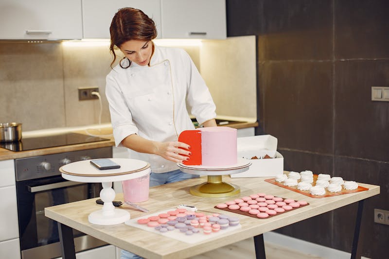 Linda Kowalski, Co-Founder and Sauce Chef at Green Lantern Pizza